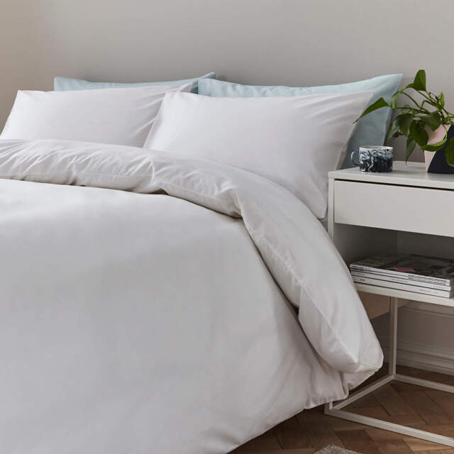 Silentnight Pure Cotton Duvet Cover Set - White - image 1