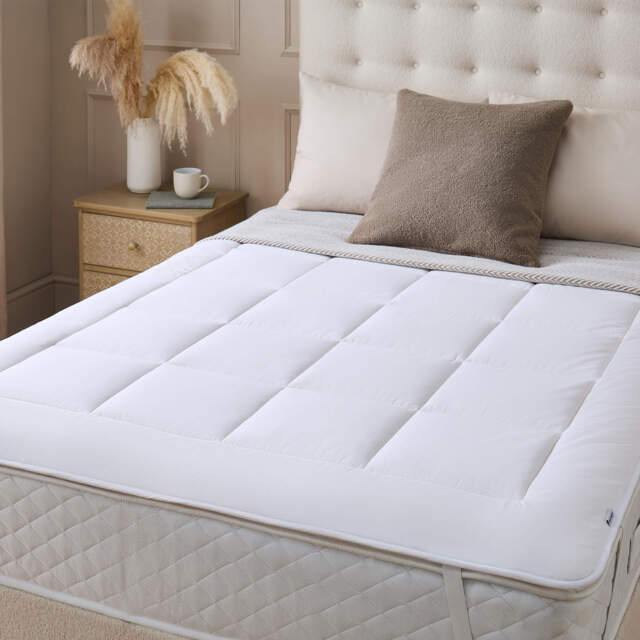 Silentnight Natural Wool Collection Mattress Topper - image 1