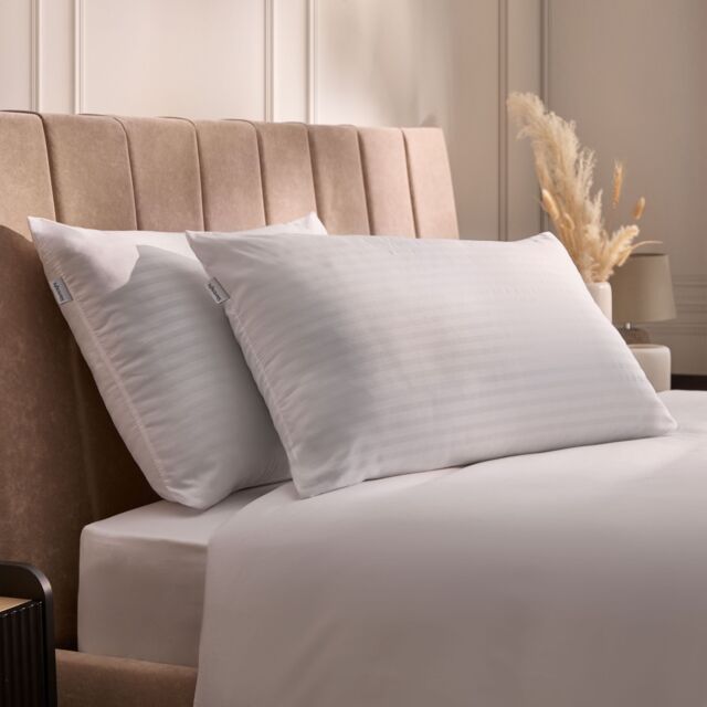 Silentnight Hotel Collection Pillow - 2 Pack - image 1