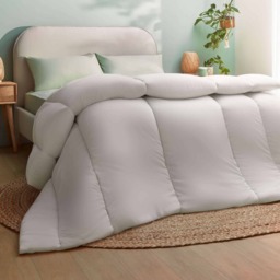 Silentnight Anti Allergy Duvet - 13.5 Tog - thumbnail 1