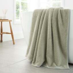 Bianca Soft Spa Towel Green - DISC Soft Spa Bath Sheet Green - thumbnail 2
