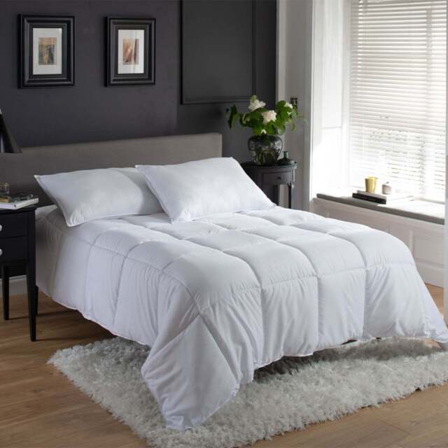 Premium Hotel Duvet - DISC Premium Hotel Duvet 13.5 Tog Single - image 1