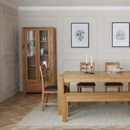 Solvi Display Cabinet - Display Cabinet Solid Oak / Oak Veneer - thumbnail 2