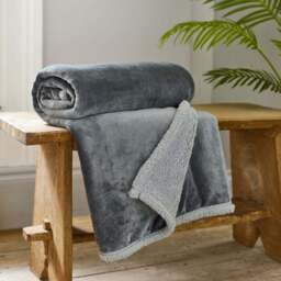 Hazelwood Sherpa Silver Throw - SALE Hazelwood Sherpa Throw Silver - thumbnail 1