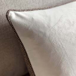 Heritage Car Cushion - GD Heritage Car Cushion - thumbnail 3