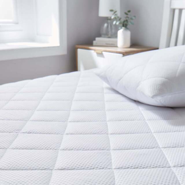Breathe Mattress Protector - Breathe Mattress Protector Double - image 1