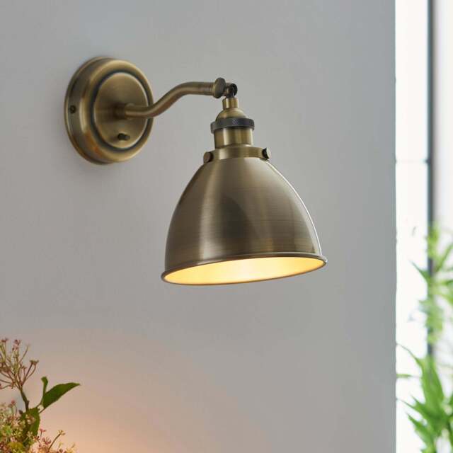 Franklin Antique Brass Wall Light - DHD Franklin Wall Light Antique Brass - image 1