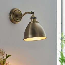 Franklin Antique Brass Wall Light - DHD Franklin Wall Light Antique Brass - thumbnail 1
