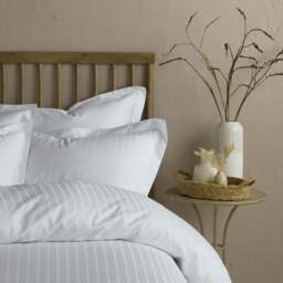 Arla Duvet Cover Set - DISC Arla Double Duvet Set - thumbnail 3