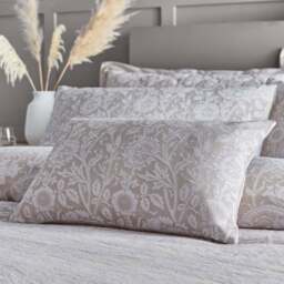 Chatsworth Boudoir Cushion - Chatsworth Boudoir Cushion 32X50CM - thumbnail 1