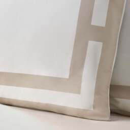 Catherine Lansfield So Soft Mono Panel Cream Duvet Set - So Soft Mono Panel Natural Duvet Set Double - thumbnail 2