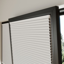 Honeycomb Blackout Snow White Clic Fit Honeycomb Blind - thumbnail 2