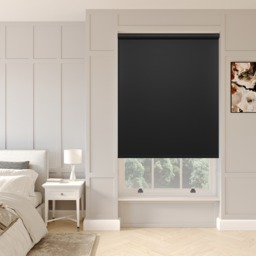 Electric Como Blackout Drama Roller Blind - thumbnail 2