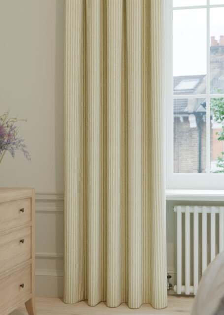 Pollen Stripe Curtain - image 1