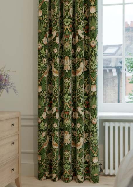 William Morris At Home Strawberry Thief Nettle Curtain - image 1
