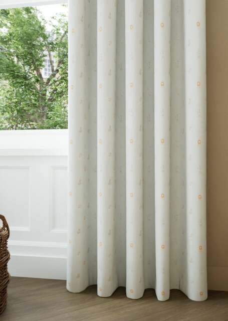 Sophie Allport Bears Sage Green Curtain - image 1