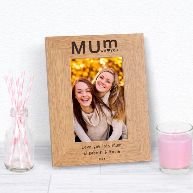 Personalised Mum I We love you Wood Picture Frame 7x5 Mothers Day