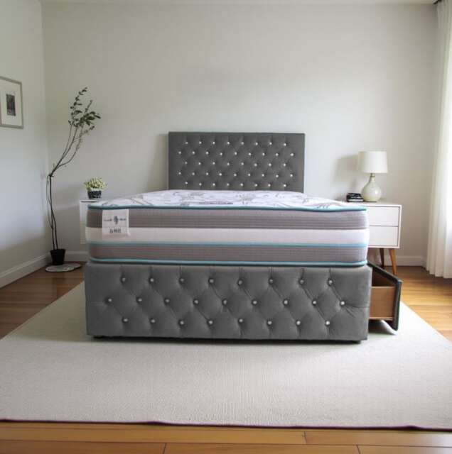 "Delaware Plush Bed With Mattress, 4 Drawers, Headboard & 12"" Footboard"