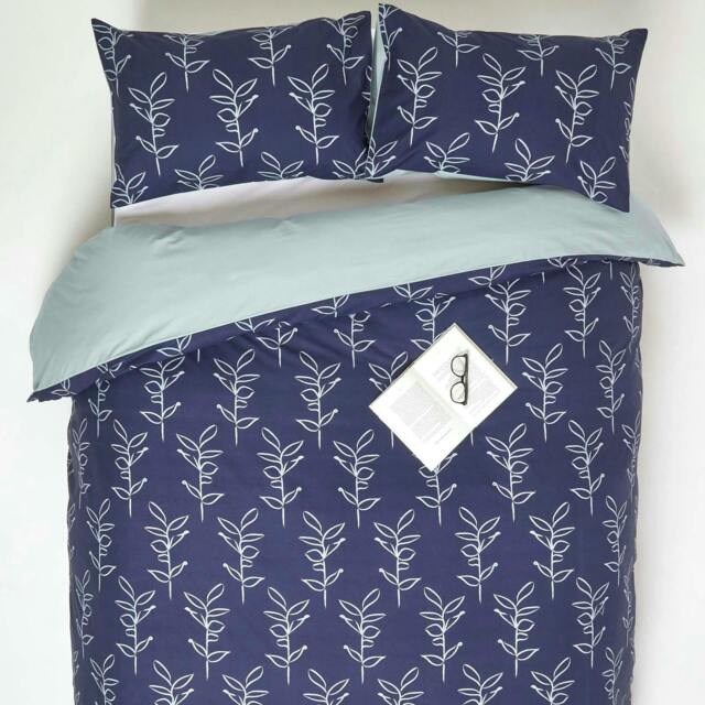 Homescapes Blue Leaf Digitally Printed Cotton Duvet Cover Set - Super King Blue Super King