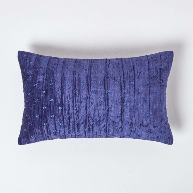 Homescapes Navy Blue Crushed Velvet Rectangular Cushion Cover - 30 x 50 cm Blue Navy Blue 1