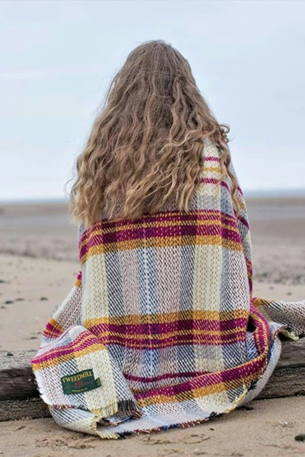 100% Recycled Wool Throw/Blanket - Multi