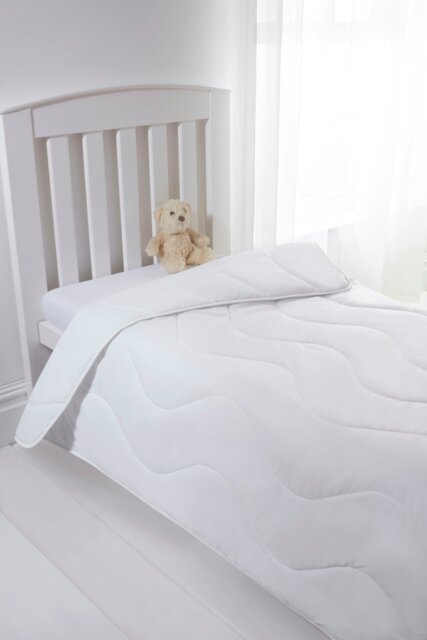 Clair De Lune Anti Allergy 4 Tog Duvet Single White