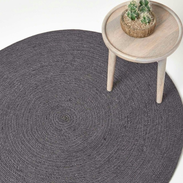 Homescapes Grey and Black Handmade Woven Braided Rug - 120 cm Round Grey Grey