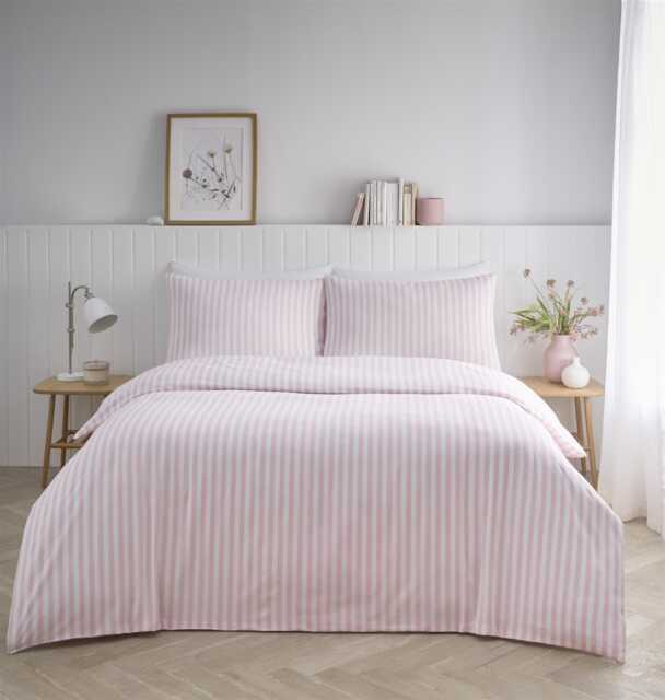 HomeSpace Direct Pencil Stripe Duvet Cover Set Pink Pink Pink King