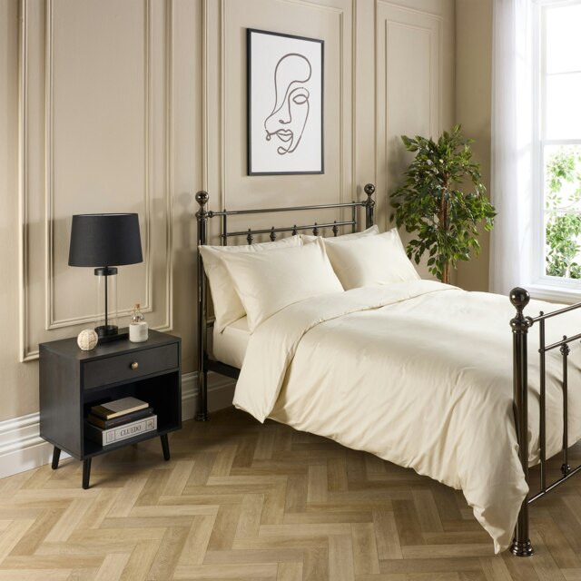 Hotel Pure Luxury 4 Star Duvet Cover Set Cream Super King