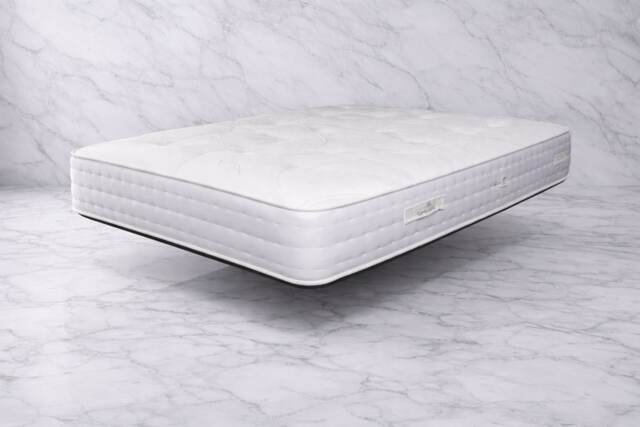 Silk 2000 Pocket Sprung 4ft6 Double Mattress