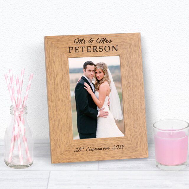 Personalised Mr and Mrs Wedding Day Wood Picture Frame 6 x 4