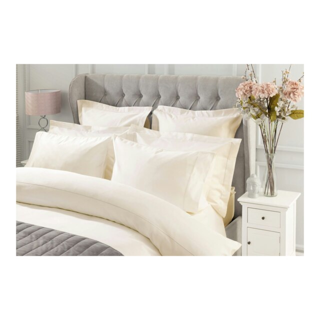 Belledorm Oxford Continental Pillowcase - Ivory - 75cm x 50cm