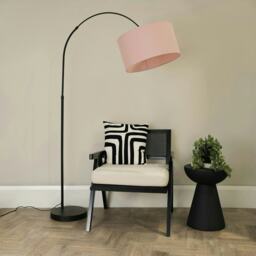 ValueLights Louis Black Arched Curved Floor Lamp Blush Pink Shade