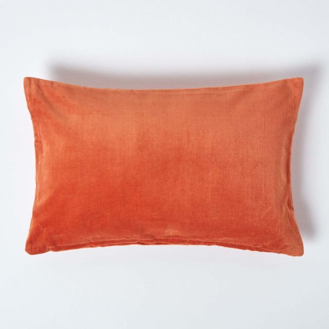 Homescapes Burnt Orange Velvet Rectangular Cushion Cover - 30 x 50 cm Orange Burnt orange 1