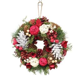Christmas Wreath Festive Decoration with Jute Hanger Traditional Pinecone Decor Multi Red, White & Green 34cm 1