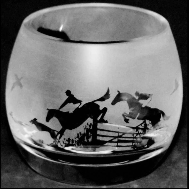 Animo Glass Engraved Tealight Holder Small Hunting