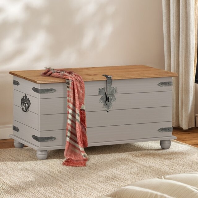 Mercers Furniture Corona Grey Wax Blanket Box Toy Storage Chest Ottoman Solid Wood Pine Wooden with Mexican Styling