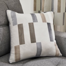 Fusion Oakland Filled Cushion Natural