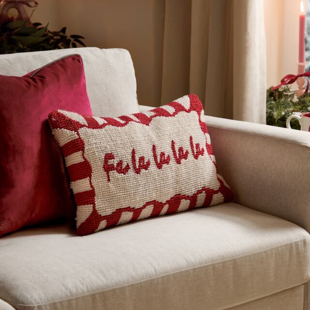 Furn Candy Fa La La Tufted Cushion Red Red/White