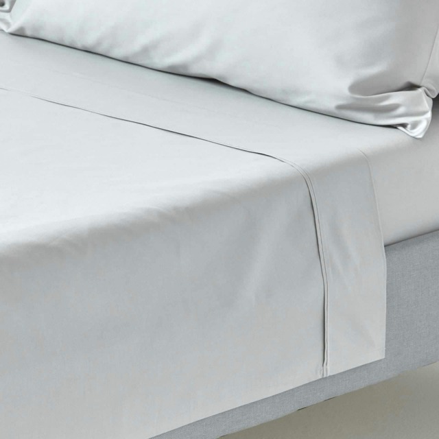 Homescapes Silver Grey Egyptian Cotton Flat Sheet 200 Thread Count, Double Silver Double