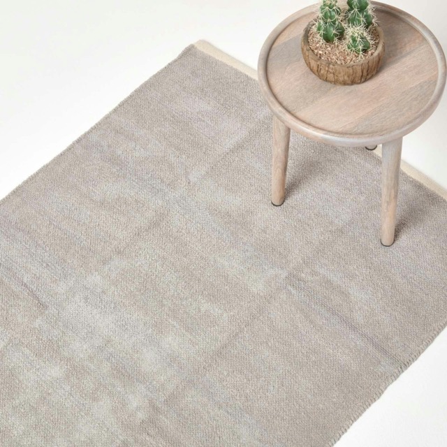 Homescapes Light Grey Cotton Plain Chenille Rug with Natural Trim - 60 x 100 cm Grey Light Grey
