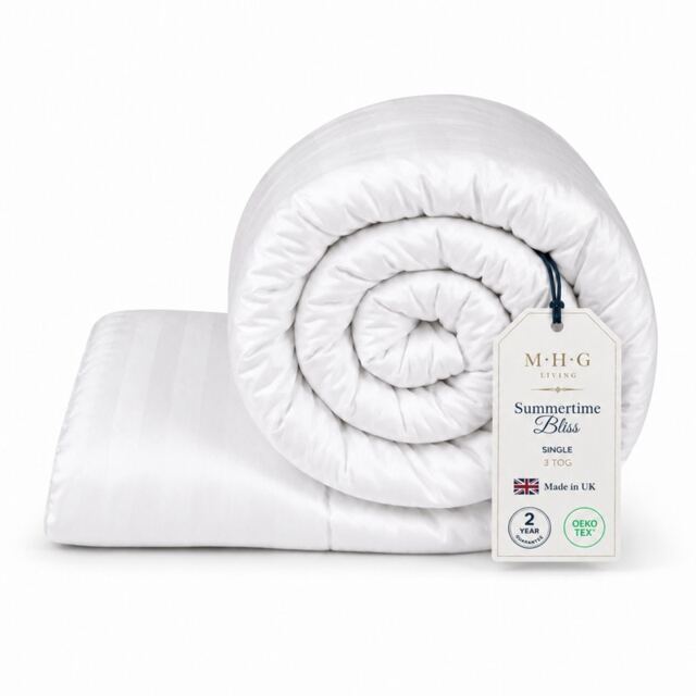 MHG Living 3 Tog Summer Duvet – Lightweight Cooling Hollowfibre Quilt for Hot Sleepers White Single