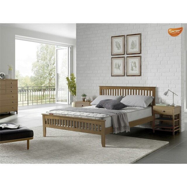 "4ft 6"" Double Aldershot Oak Shaker Style Wood Bed Frame - (146cm)"