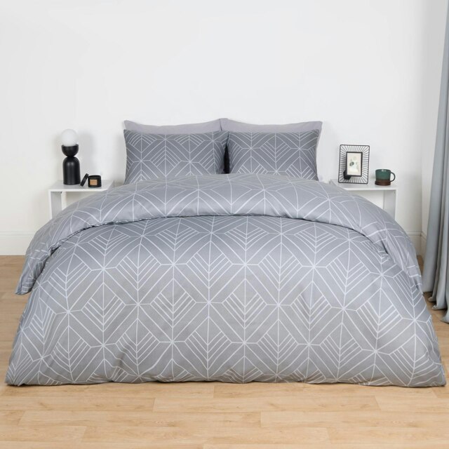 OHS Isaac Geometric Reversible Print Duvet Cover and Pillowcase Bedding Set, King - Grey