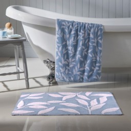 D & D Sandringham Bath Mat Blue