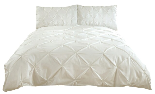 Balmoral Polycotton Duvet Cover Set With Pillowcase Cream Super King 1