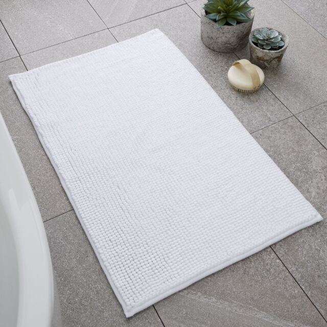 Catherine Lansfield Bobble Bath Mat White 50 x 80 cm