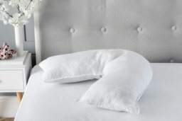 V Shape Support Pillow, Microfibre Soft Touch Cover And Hollowfibre Filling White