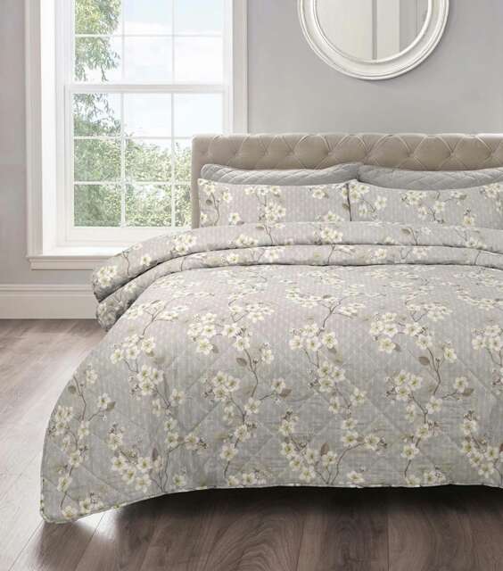 Velosso Cherry Blossom Cotton Blend Quilted Bedspread Set Multi Multi King