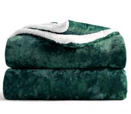 Velosso Crushed Velvet Sherpa Reverse Throw Blanket